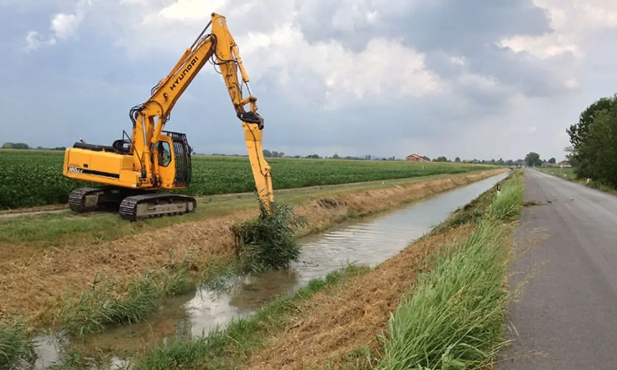 Consorzi di bonifica, pubblicati i bandi di gara per selezionare le imprese esecutrici per i 13 progetti approvati