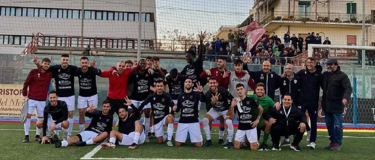 Serie D: il Locri migliore di sempre per un secondo posto che brilla