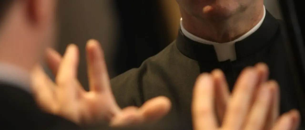 Preti pedofili, in Calabria censiti 21 casi (418 in Italia): presentato il primo report