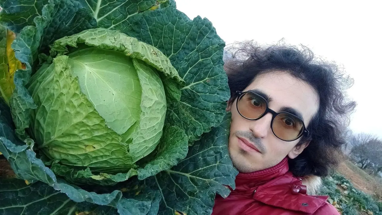 Roberto e l’agricoltura, storia di un amore: «Difficoltà? Oggi la burocrazia fa più danni del clima impazzito»