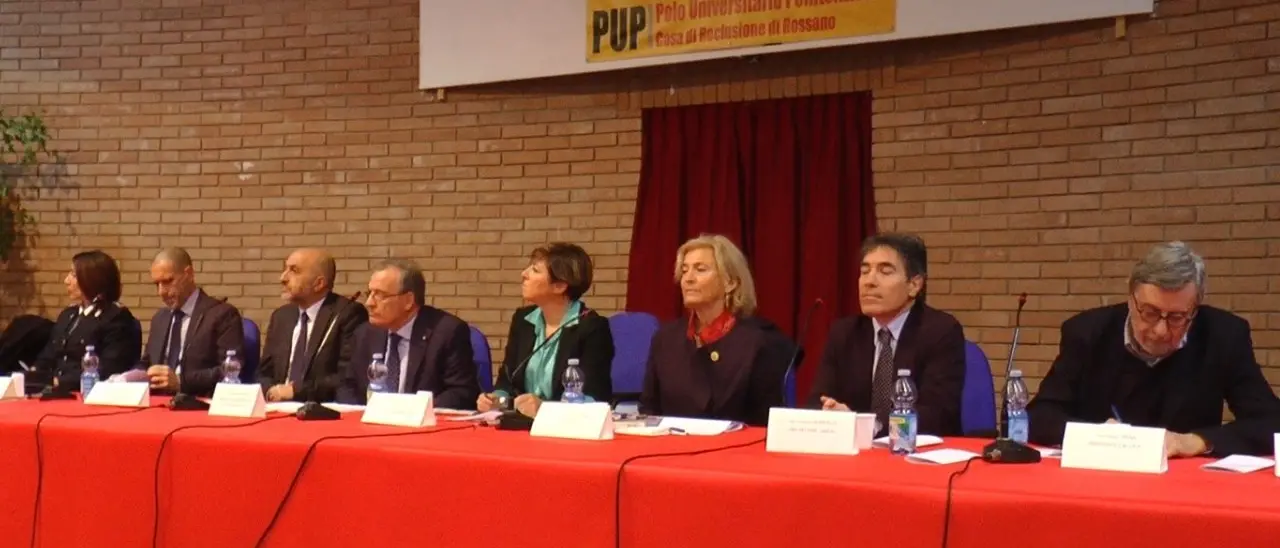 Studiare in carcere, in Calabria oltre il 30% dei detenuti ha scelto di iscriversi all’Università