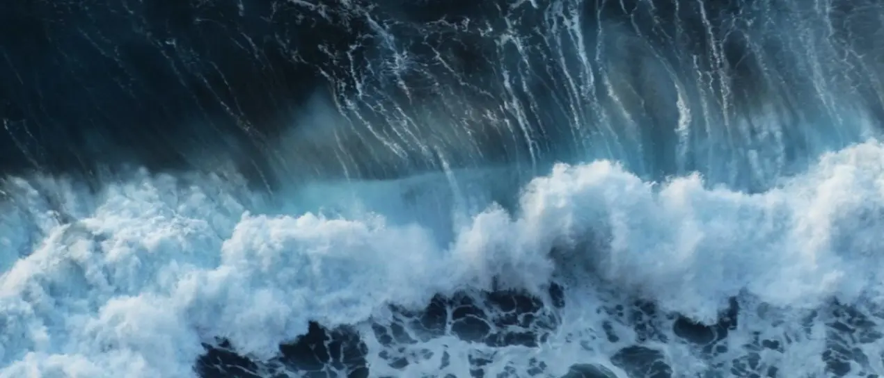 Rientrata l’allerta tsunami nel Sud Italia dopo il terremoto in Turchia, ripreso il traffico ferroviario in Calabria