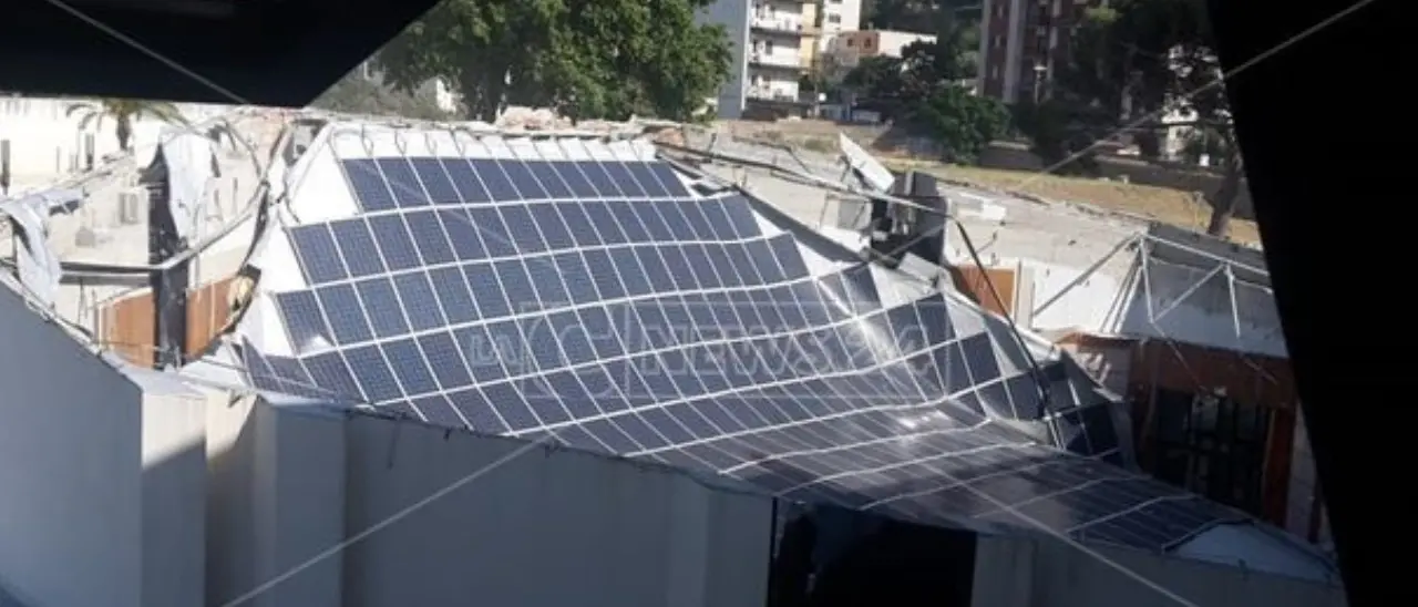 Quindici indagati per il crollo del tetto dell’auditorium del Consiglio regionale, chiusa l’inchiesta: i nomi