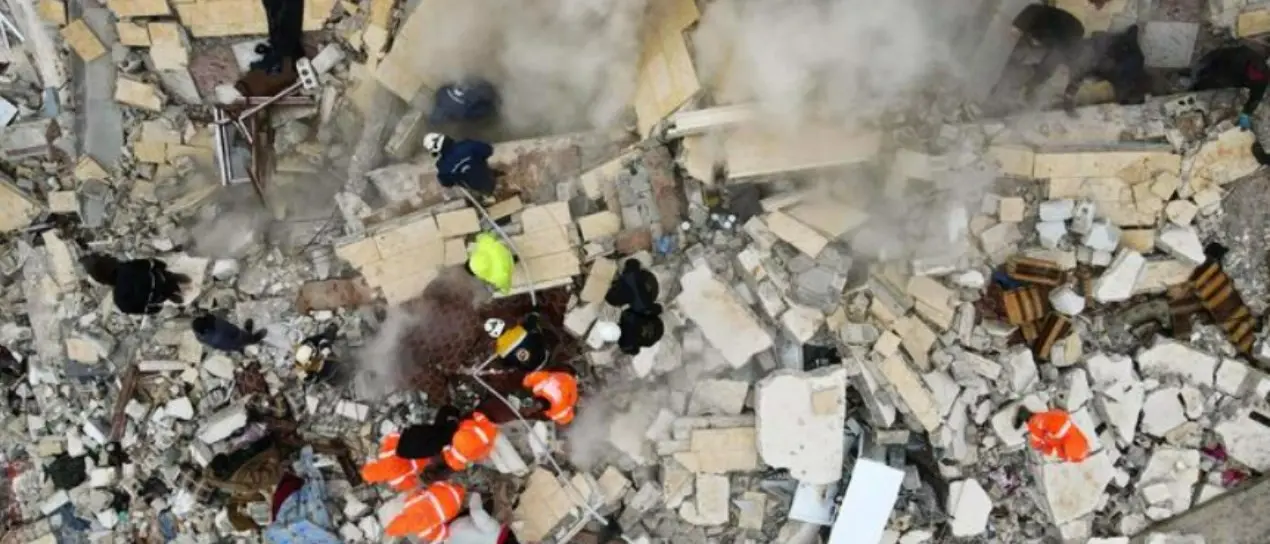 Terremoto in Turchia e Siria, quasi 10mila morti. Le autorità locali: «Dolore indescrivibile»