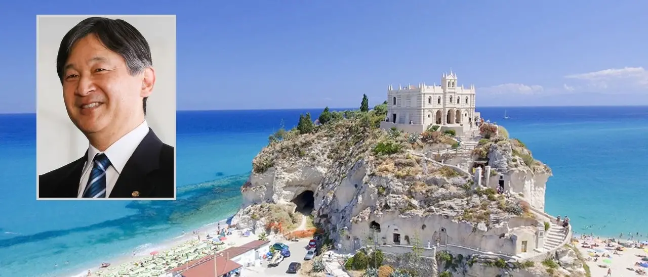 Il sindaco di Tropea invitato alla festa di compleanno dell’imperatore del Giappone