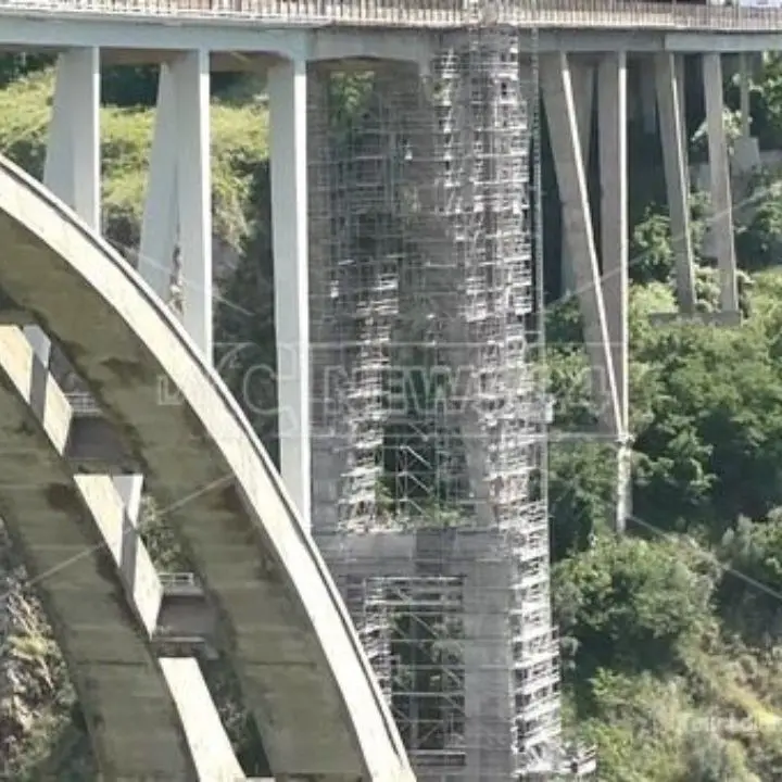 Ponte di Catanzaro, conclusione dei lavori prevista per marzo: un sistema radar ne controllerà i movimenti