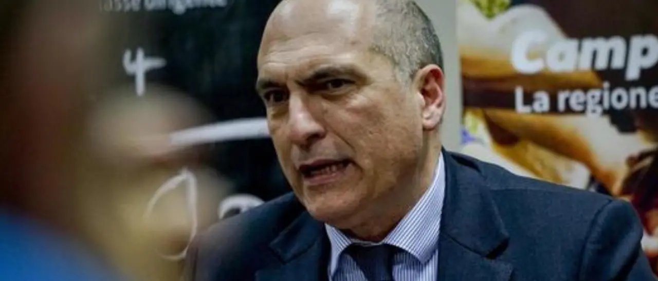 Qatargate, arrestato a Napoli l’europarlamentare del Pd Andrea Cozzolino