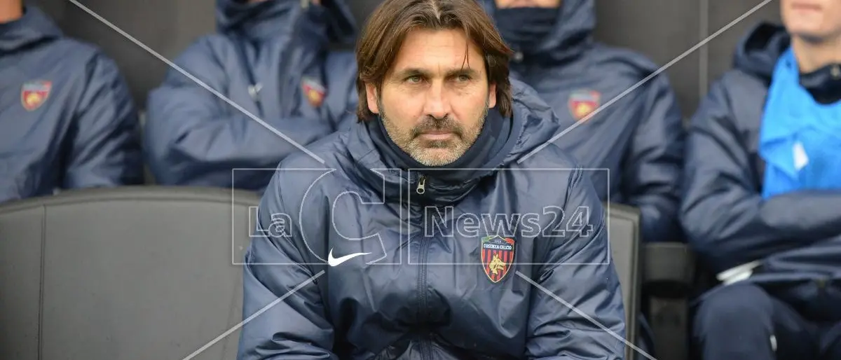 Verso Bari-Cosenza, Florenzi ancora out. Mister Viali: «Siamo in crescita»