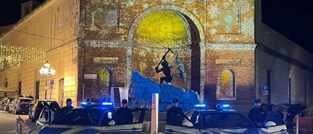 «La divisa è quella che porti cucita addosso»: il sindacato Fsp plaude al coraggio del giovane poliziotto