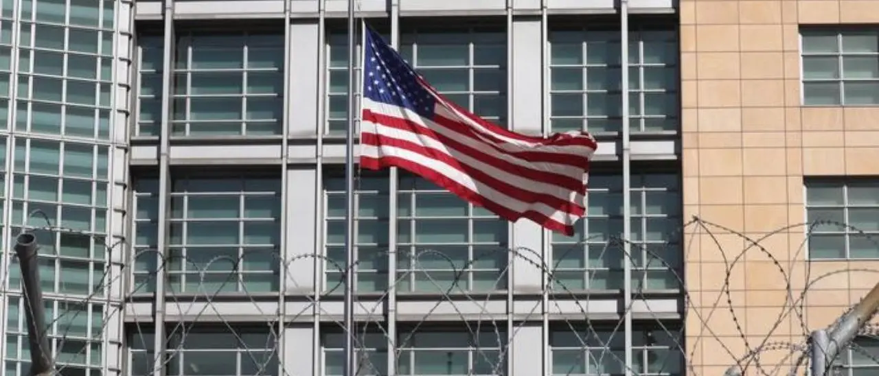 Guerra in Ucraina, l’ambasciata Usa ai cittadini americani in Russia: «Lasciate immediatamente il Paese»