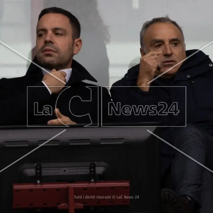 Reggina, esiste una via per spazzare le polemiche e il solito calo invernale