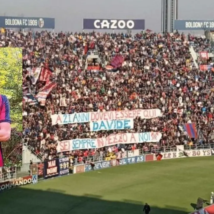 «A 21 anni dovevi essere qui, sempre in mezzo a noi»: lo striscione della curva del Bologna per Davide Ferrerio