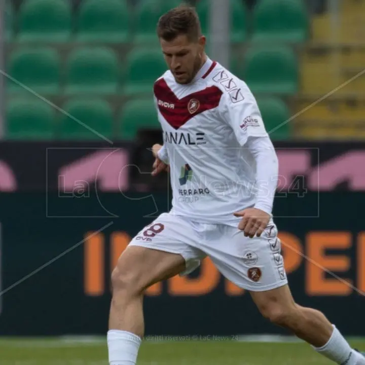 Reggina, si ferma Gagliolo: distrazione muscolare. A Cittadella il settore ospiti sarà ancora sold-out