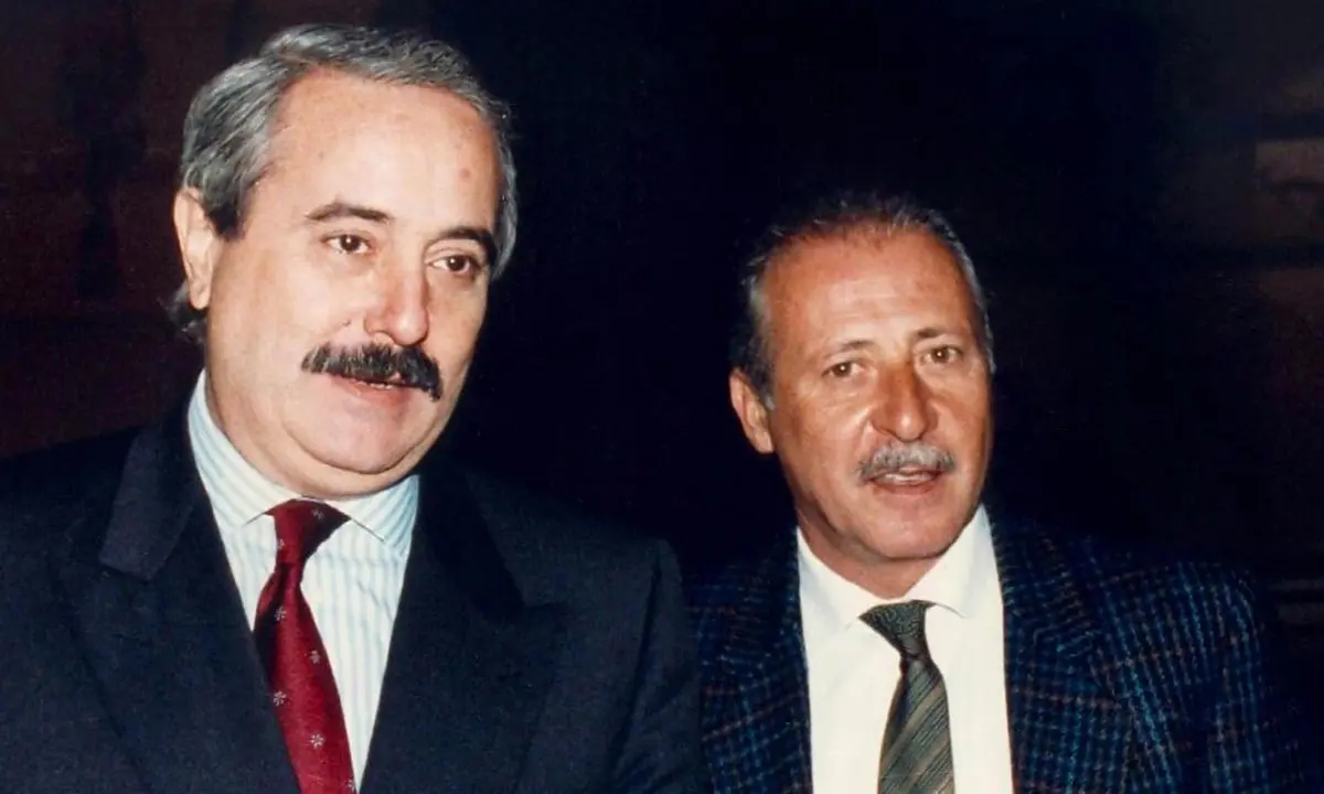 Gli antieroi, al teatro comunale di Catanzaro uno spettacolo dedicato a Falcone e Borsellino