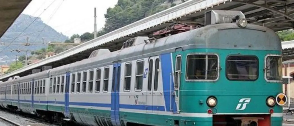 Lavori alla stazione di Mirto Crosia, previste cancellazioni e modifiche alla circolazione dei treni