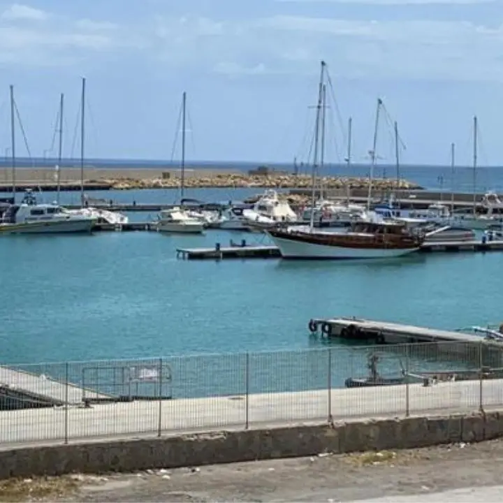 Così i clan controllavano porti e pesca di Cirò e Cariati, la “bacinella” usata anche per pagare le nozze alla figlia del boss