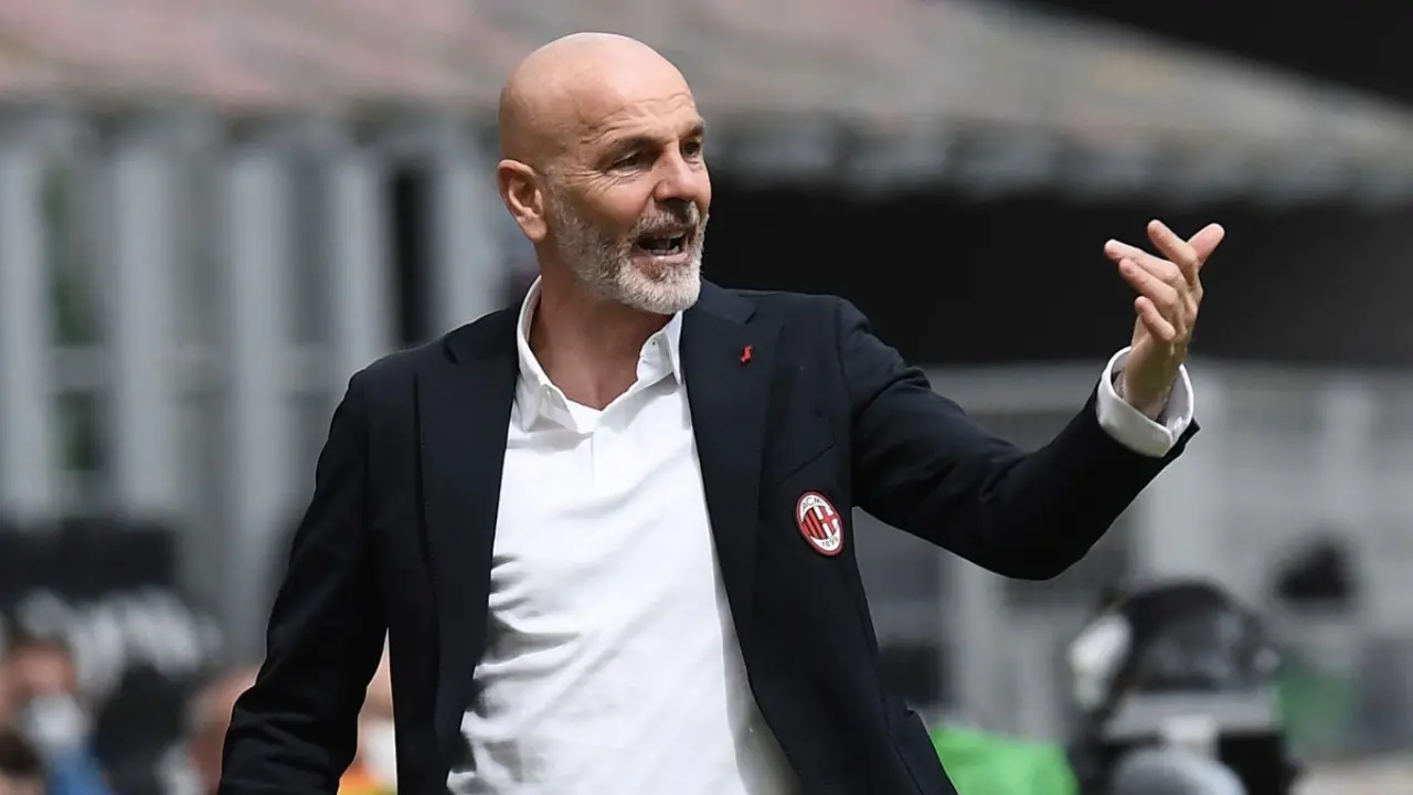 Panchina d’oro, trionfa Stefano Pioli: il milanista è il miglior allenatore 2021-2022