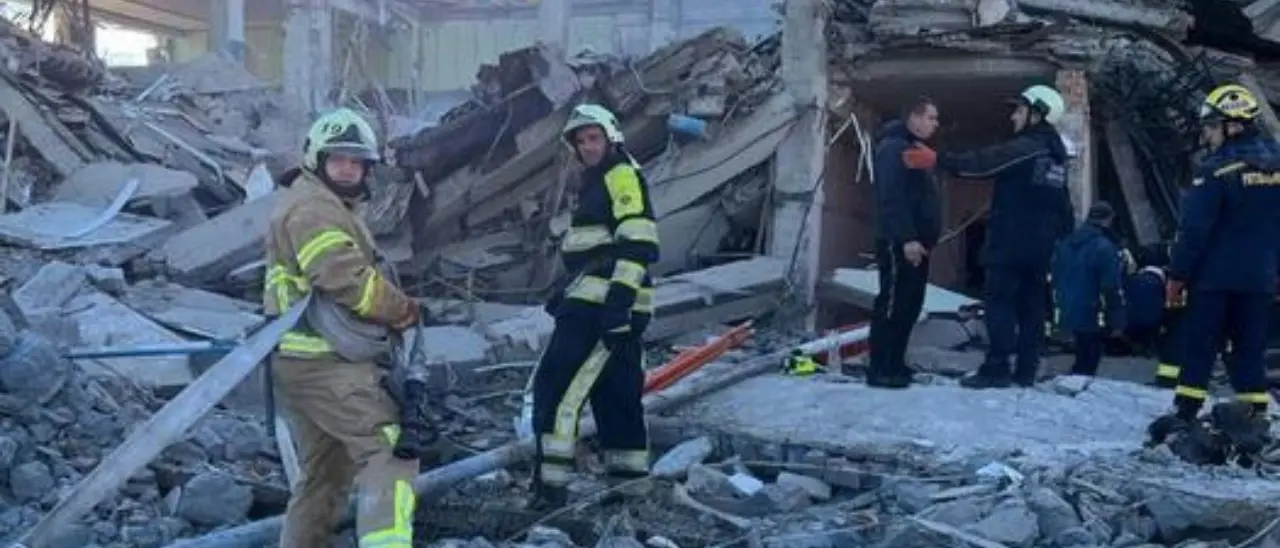 Ucraina, nella notte respinto attacco aereo a Sumy. Nelle ultime 24 ore registrate 78 esplosioni