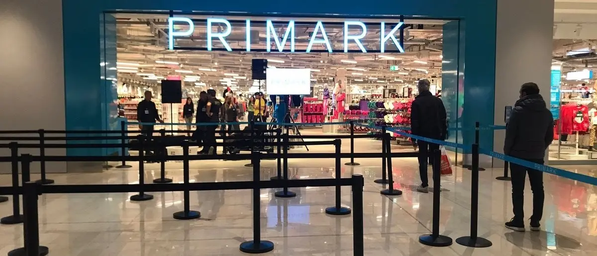 Primark sbarca in Calabria: ecco dove aprirà il colosso irlandese dell’abbigliamento