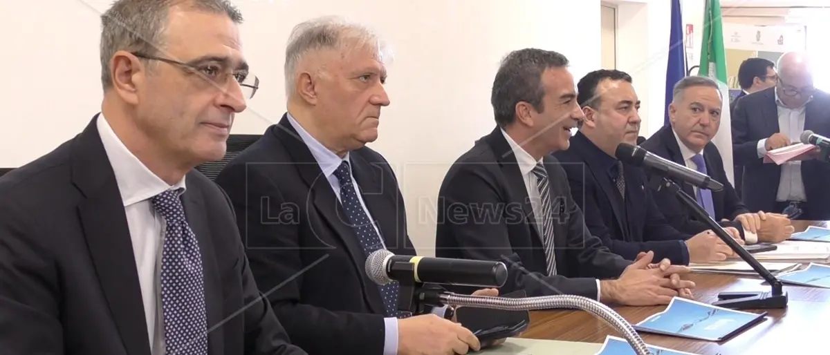 Servizio idrico integrato, la multiutility fa un passo indietro e prova a disinnescare gli effetti del ricorso al Tar