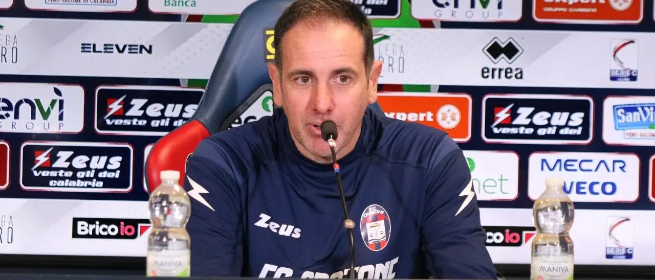 Verso Crotone-Turris, Zauli: «Gara difficile, è importante dare continuità ai risultati»