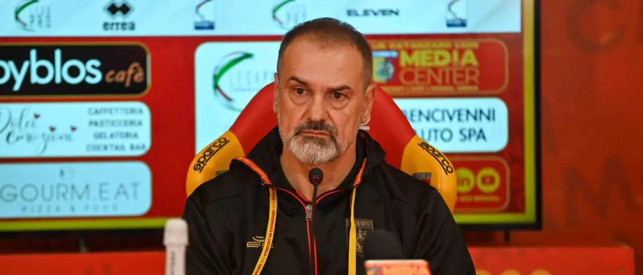 Verso Juve Stabia-Catanzaro, Vivarini mette in guardia i suoi: «Dobbiamo dare tutto, giocheranno alla morte»