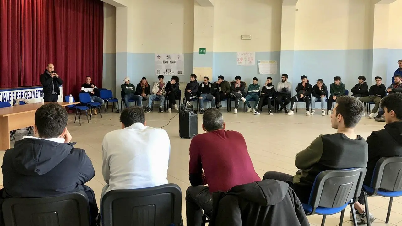 Il dramma della droga, incontro tra gli studenti di San Giovanni in Fiore e gli ospiti di Casa Exodus