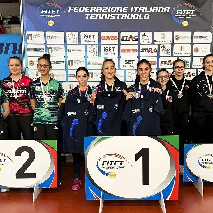 Tennistavolo, titolo italiano Under 19 a squadre per l’atleta vibonese Miriam Carnovale