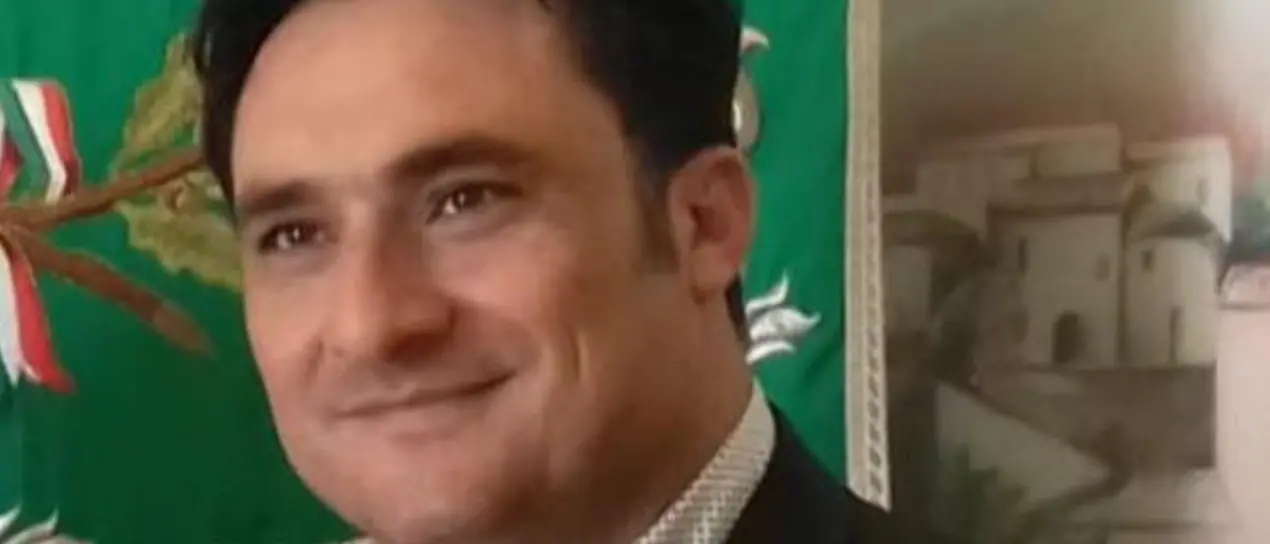 Primarie Pd, lo scrutatore Nucera muore durante lo spoglio. La neo segretaria Schlein: «Vicini alla famiglia»