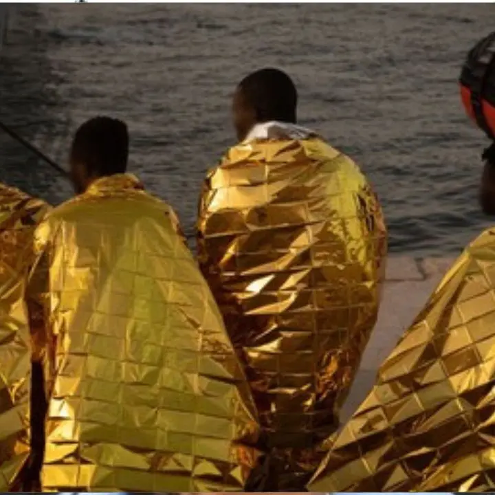 Il sindaco di Roccella difende i soccorsi: «Il Governo dia precise indicazioni sugli interventi in mare»