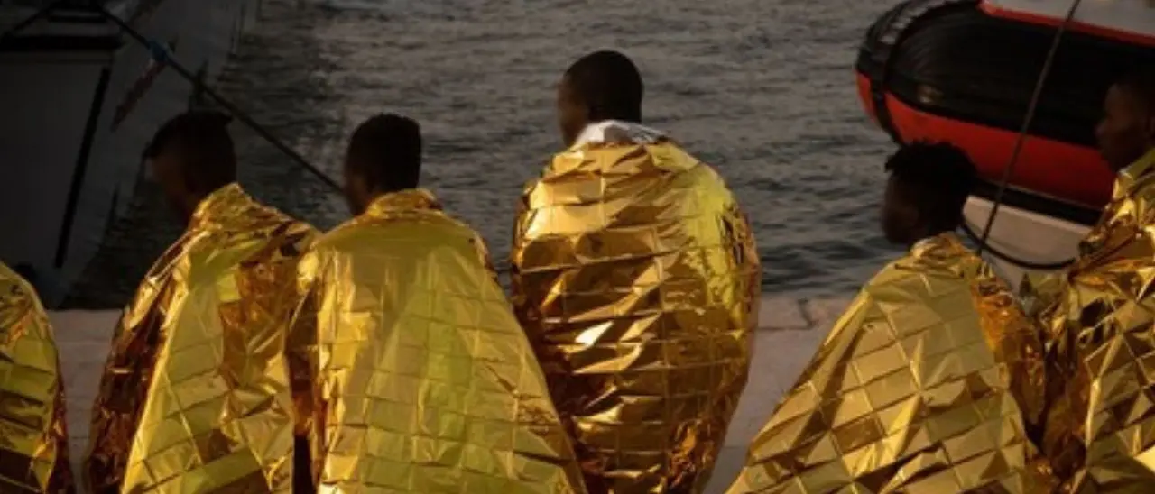 Il sindaco di Roccella difende i soccorsi: «Il Governo dia precise indicazioni sugli interventi in mare»