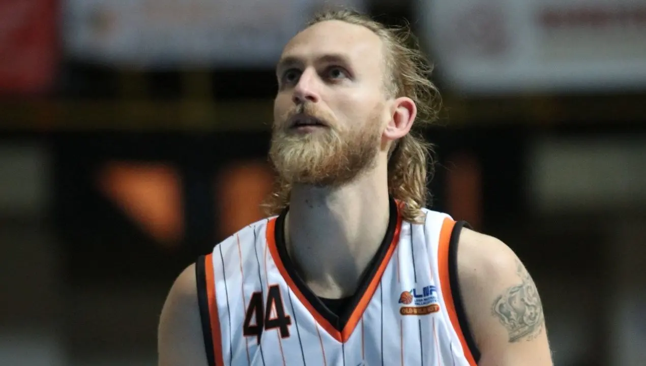 Basket, la Viola Reggio Calabria dura solo un quarto contro Orzinuovi: neroarancio ko 53-81