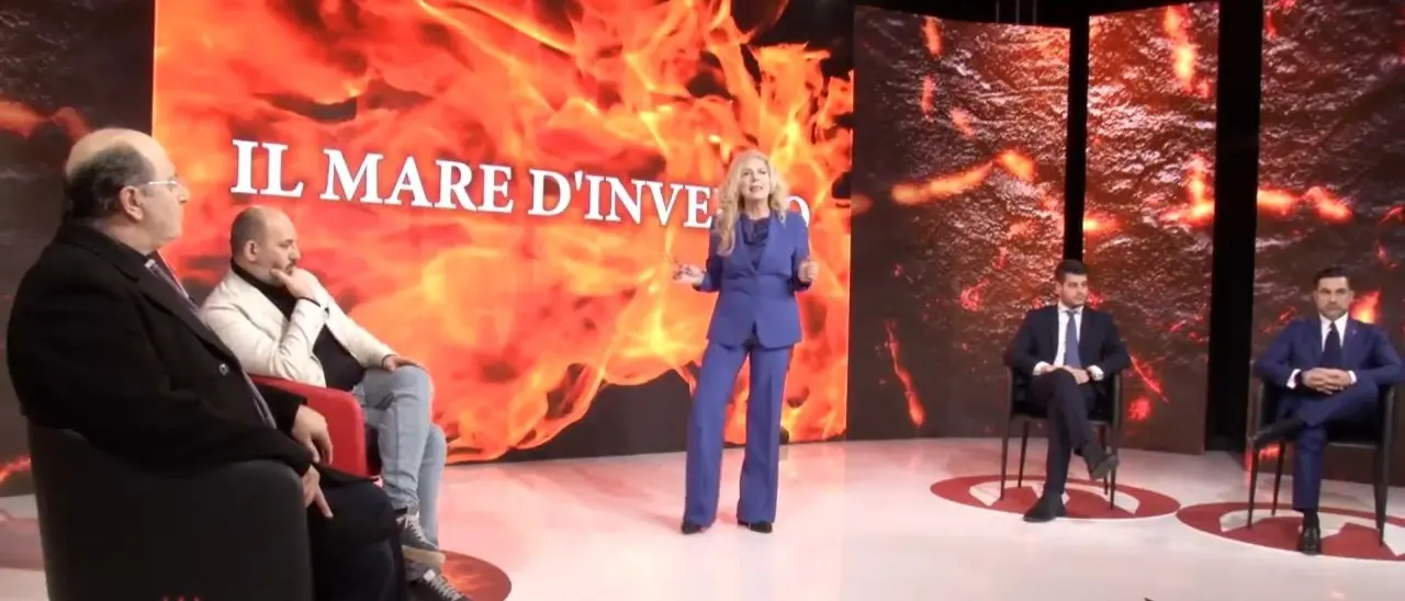 Strage di Cutro, a Perfidia è scontro sui soccorsi mancati: Furgiuele (Lega) contro tutti