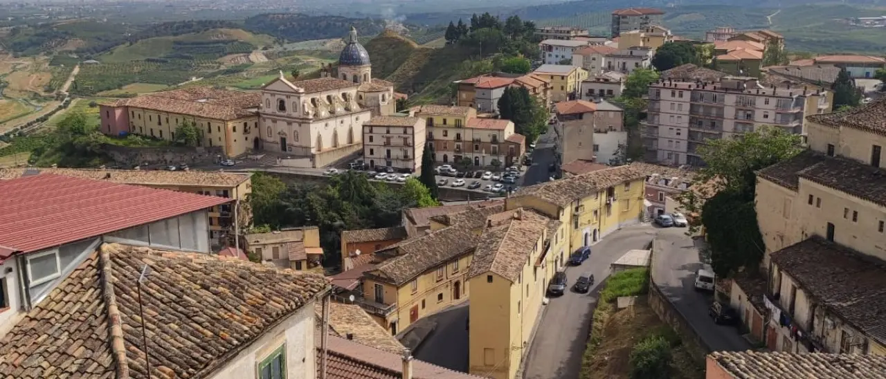 Accusato di tentata estorsione a Corigliano-Rossano, 38enne finisce in carcere