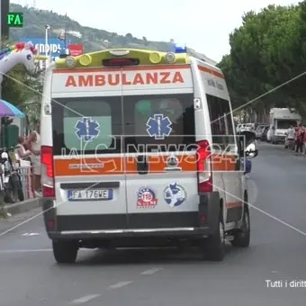 Maierato, accende il fuoco con l‘alcol e resta ustionata: 30enne ricoverata in gravi condizioni