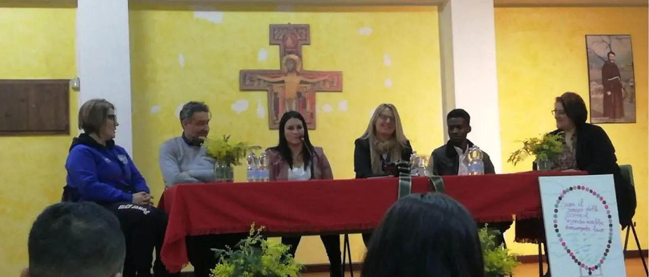 San Giovanni in Fiore, “Quando il peso conta e non fa sconti”: l’iniziativa di Donne e Diritti