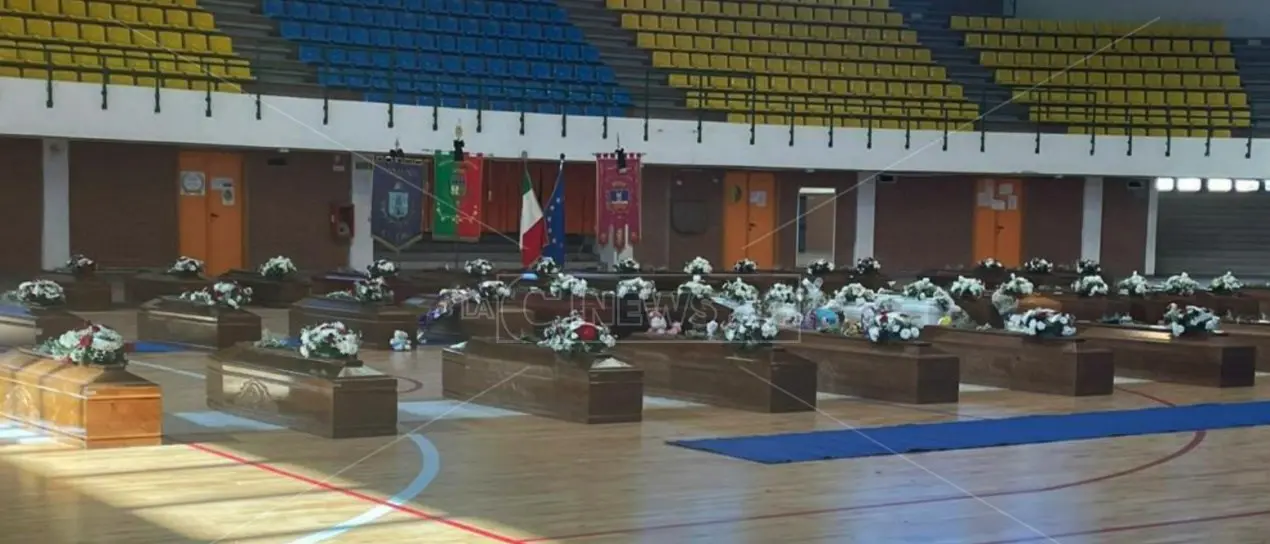 Tragedia di Cutro, Fabiola Marrelli: «Il governo Italiano ha dimostrato di essere irriconoscente verso Crotone e i suoi cittadini»