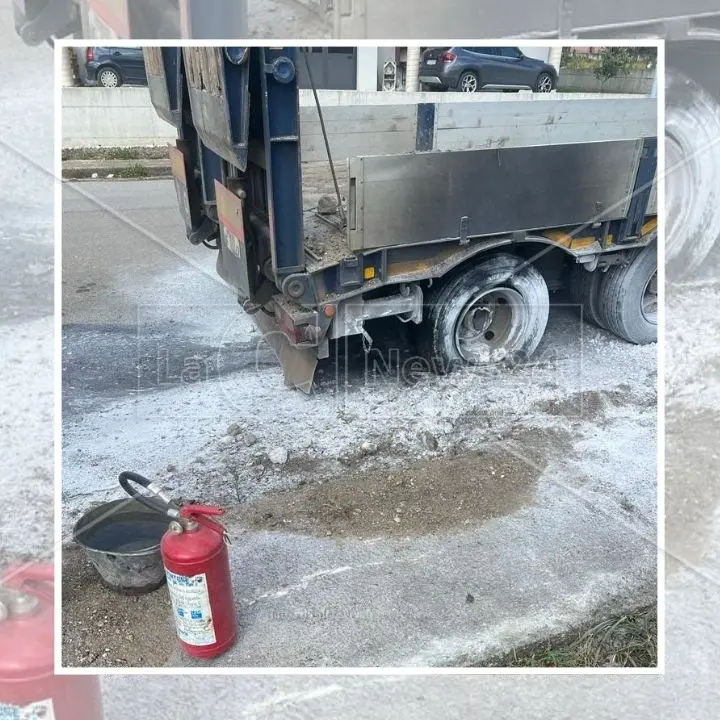 Incendio danneggia il rimorchio di una ditta impegnata in lavori nel Vibonese