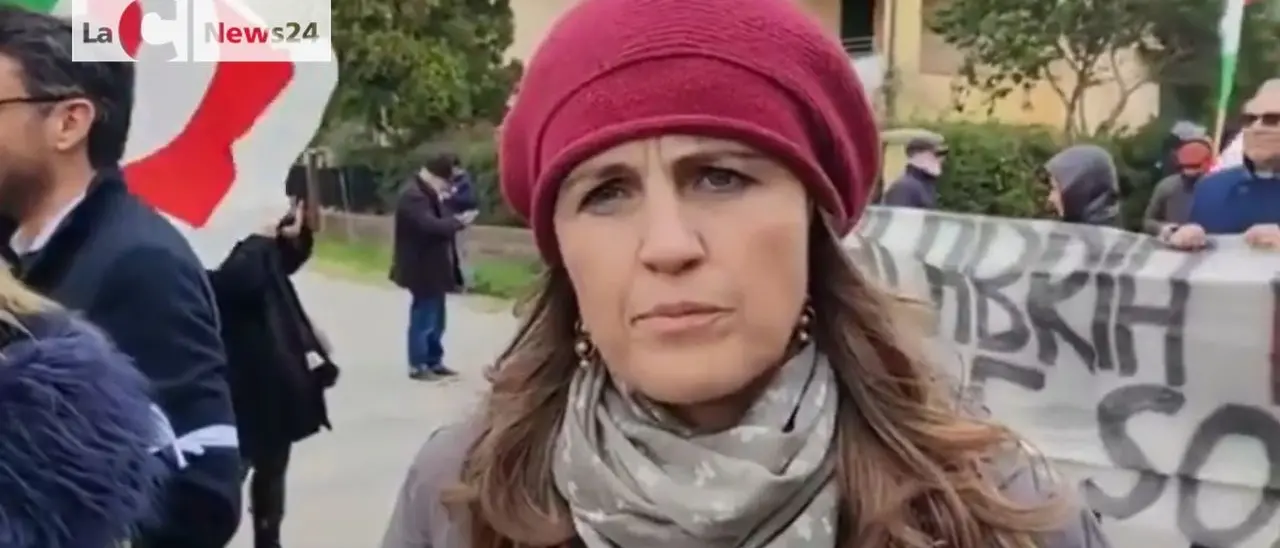 Gribaudo (Pd): «Qui a Cutro non c’è nessun karaoke, ma solo dolore e rabbia»