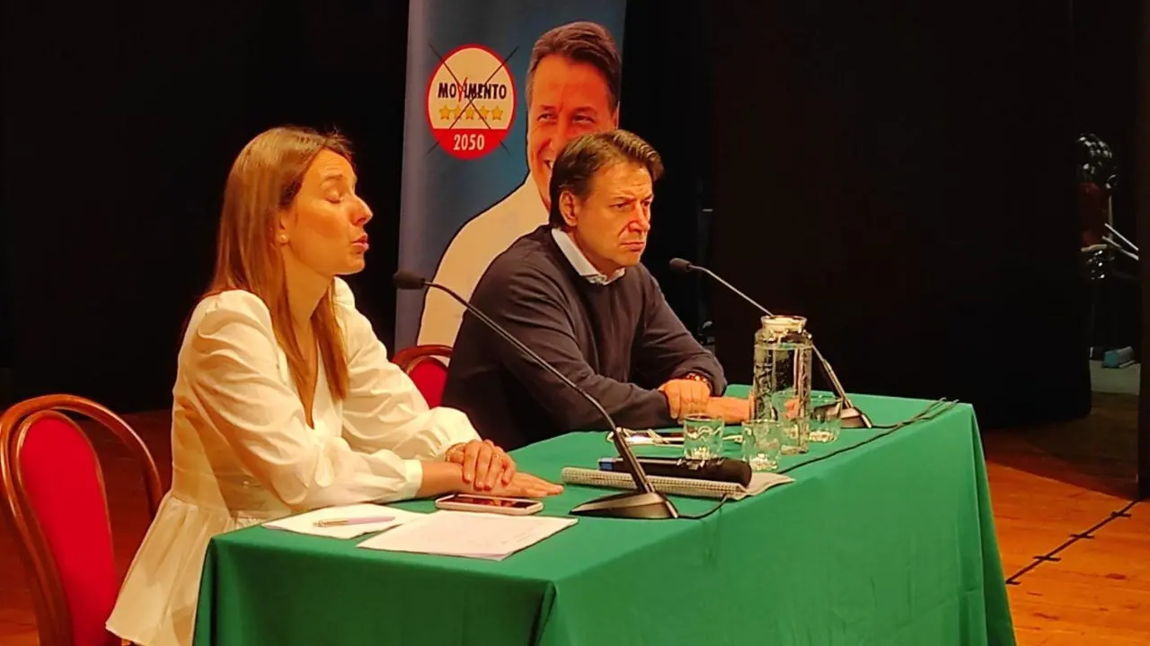 Raduno M5S a Lamezia, Conte indica la rotta politica in Calabria ma non nomina il coordinatore regionale