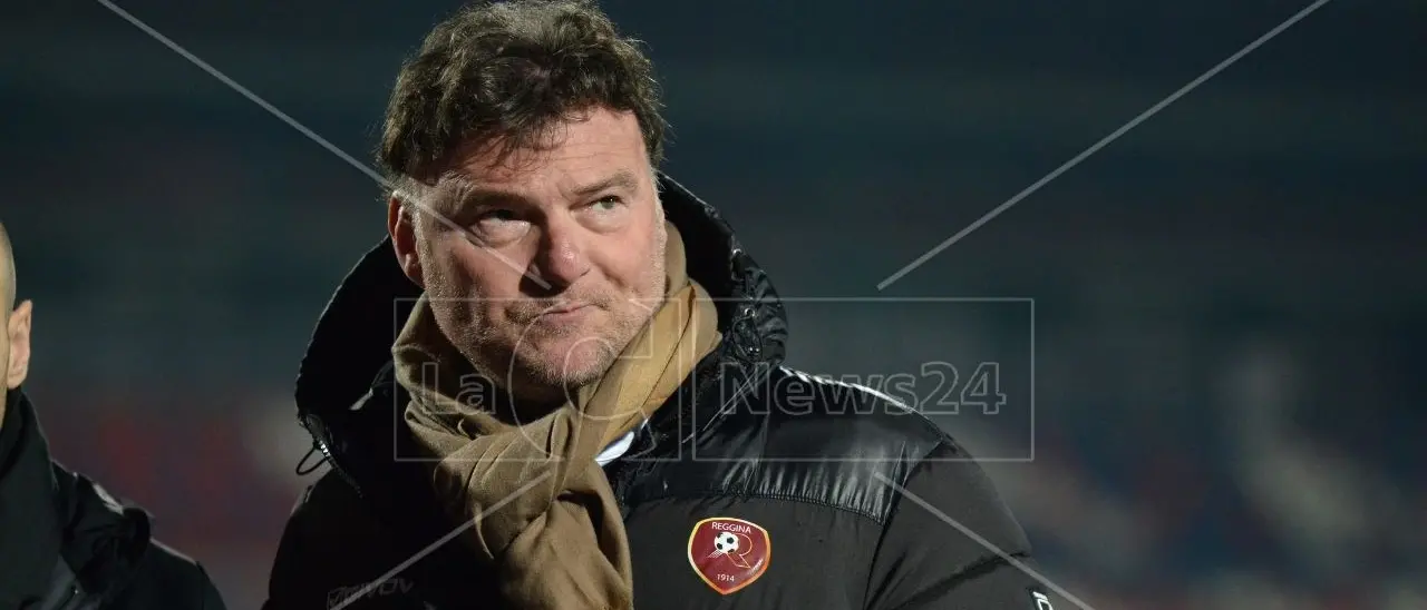 La Reggina va avanti con Massimo Taibi: c’è il prolungamento fino al 2025