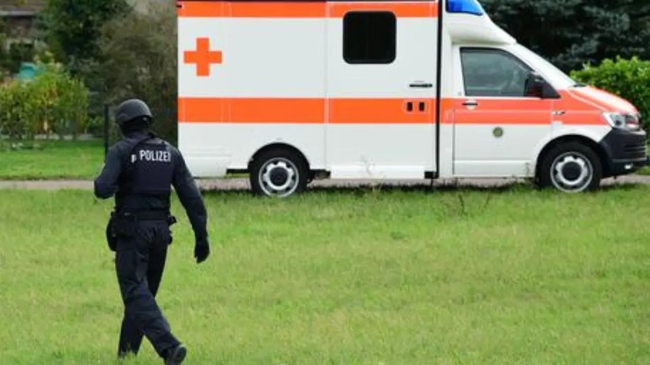 Germania sotto shock, 12enne assassinata e abbandonata in un bosco: confessano due coetanee