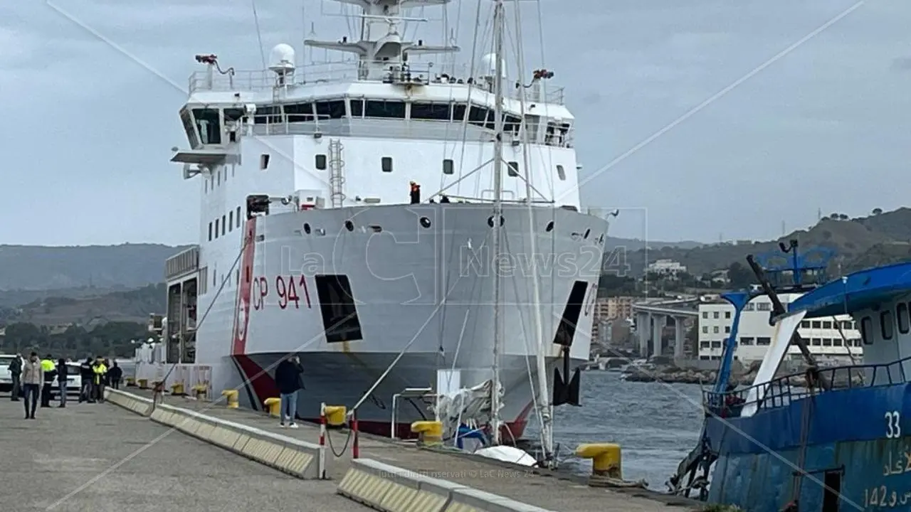 Da Lampedusa a Reggio Calabria a bordo della nave Diciotti: in arrivo altri 589 migranti