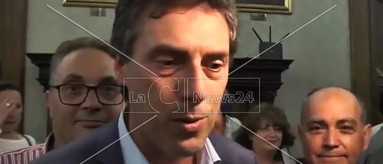 Catanzaro in Serie B, esulta Fiorita: «Sono il sindaco felice di una città felice»