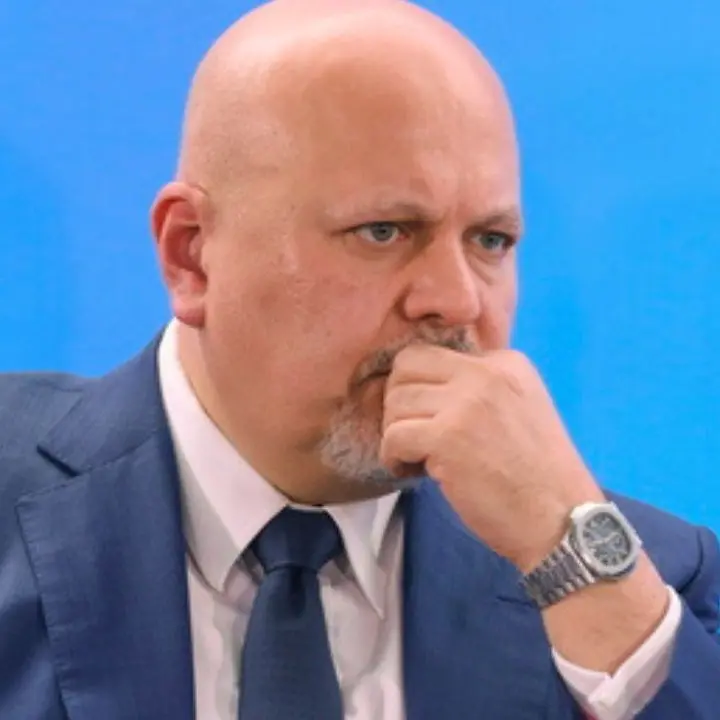 Bambini ucraini trasferiti in Russia, il procuratore dell’Aia a Putin: «Mosca ha agito a loro tutela? Allora li faccia tornare a casa»