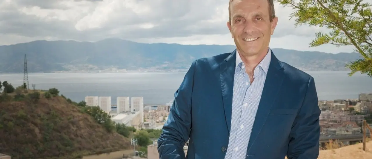 Ponte sullo Stretto, l’Università di Reggio: «Servono grandi competenze, pronti a offrire supporto scientifico»