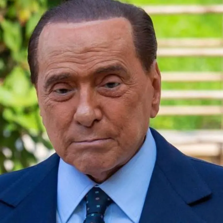 Silvio Berlusconi ricoverato al San Raffaele di Milano: il leader di Forza Italia passerà la notte in ospedale