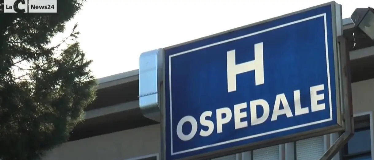 Corigliano-Rossano, uomo trovato morto in casa: sarà l’autopsia a fare chiarezza sulle cause del decesso