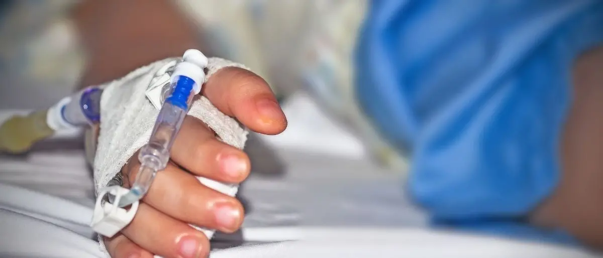 Asportato tumore di 2 chili dal fegato di una bimba di 10 mesi: l’intervento record al Bambino Gesù