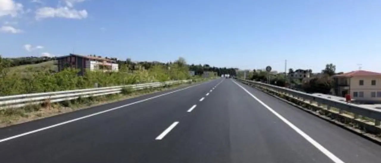 Anas, pubblicato il bando per la nuova variante Catanzaro-Crotone della Ss106: appalto da 227 milioni